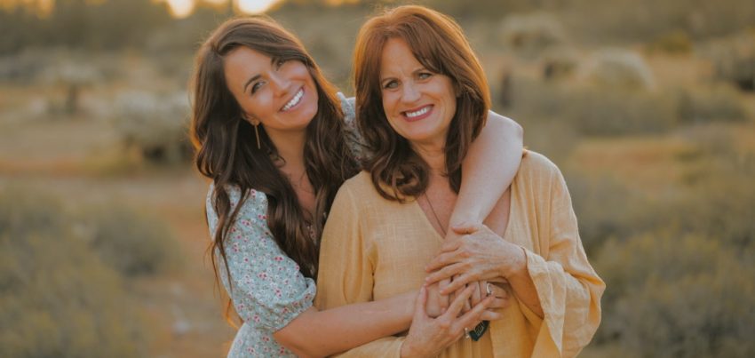 Ideas to Capture Precious Mother-Daughter Moments in Photo